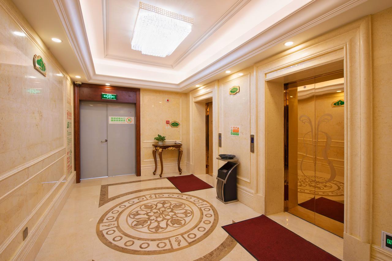 Vienna Hotel Jinshan New City Wanda Plaza Exterior photo